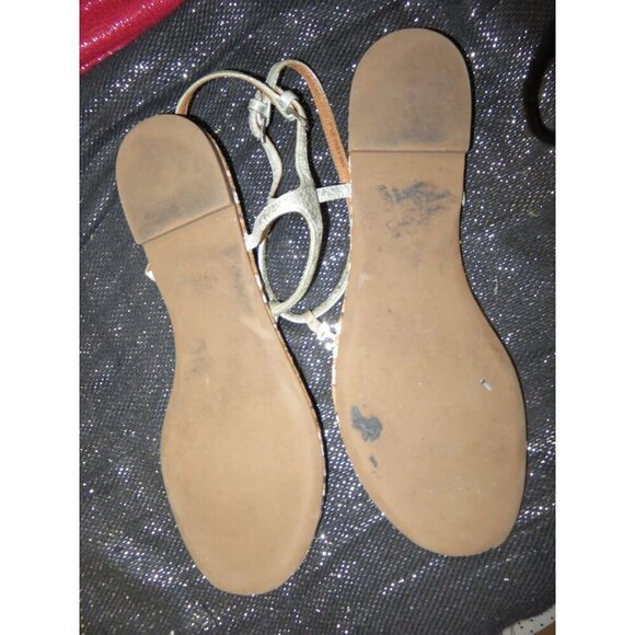 Tory Burch Marion Confetti Quilted Silver T Strap Leather Thong Sandals size 9 - Picture 4 of 4